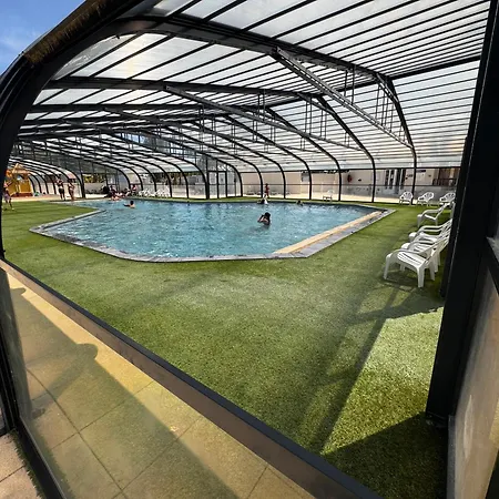 مكان تخييم Mobil-home 3ch Climatise 5 500m