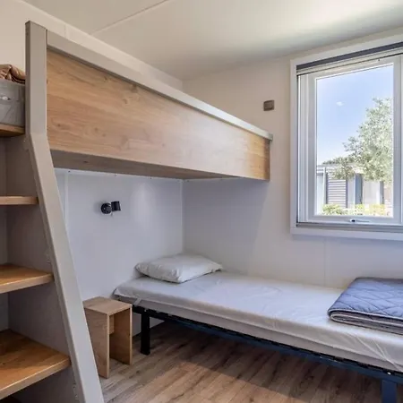 Mobil-home 3ch Climatise 5 500m Vendres